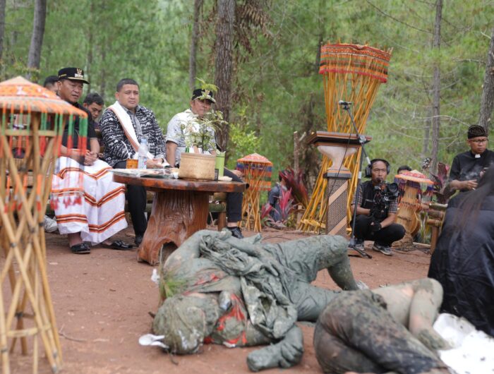 Wali Kota Makassar Hadiri Festival Hutan Toraja, Tekankan Pentingnya Toleransi dan Kelestarian Alam