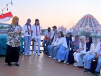 Aliyah Mustika Ilham Apresiasi Kampanye Budaya Kreatif AIESEC di Atas Kapal Phinisi