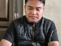 Muhammad Warakaf Tinjau Penyaluran Seragam Gratis, Warga Puji Langkah Pemkot Makassar