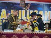 Wali Kota Makassar Paparkan Tujuh Program Unggulan di Hadapan Ribuan Wisudawan UNM