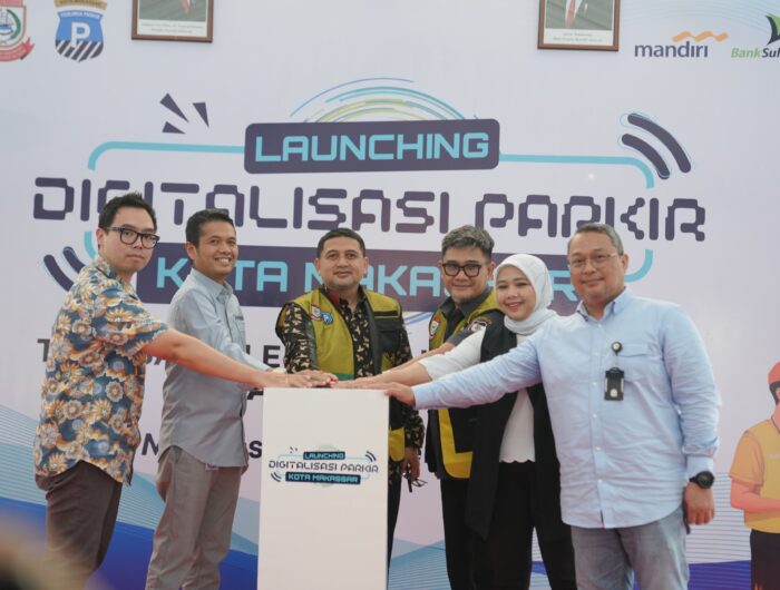 Pemkot Makassar Resmi Luncurkan Digitalisasi Parkir, Jalan Somba Opu dan WR Supratman Jadi Lokasi Percontohan