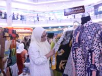 Dekranasda Makassar Sukses di Wastra Arajang 2025: Melinda Aksa Sebut Ajang Ini Jembatan Tradisi dan Modernitas